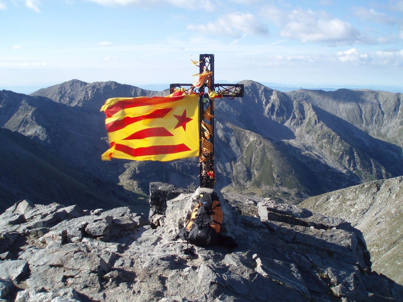 Estelada cruz