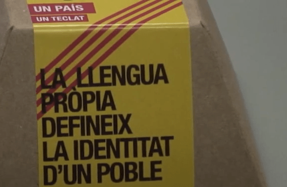 Un país un teclat
